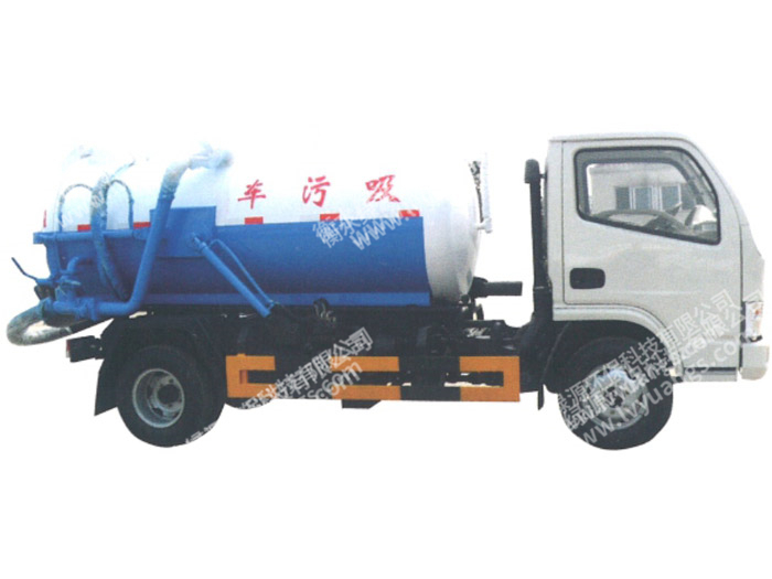 吸污车
